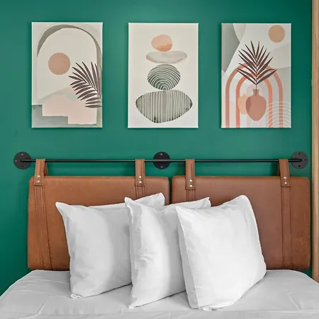 Hollywood Le Bon Hotel